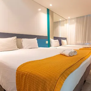 https://navegantes-praia-hotel.portodegalinhashotels.com